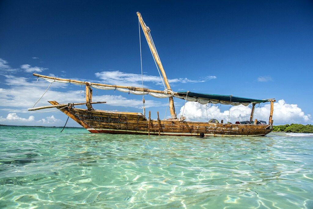 zanzibar dhow boat tanzania