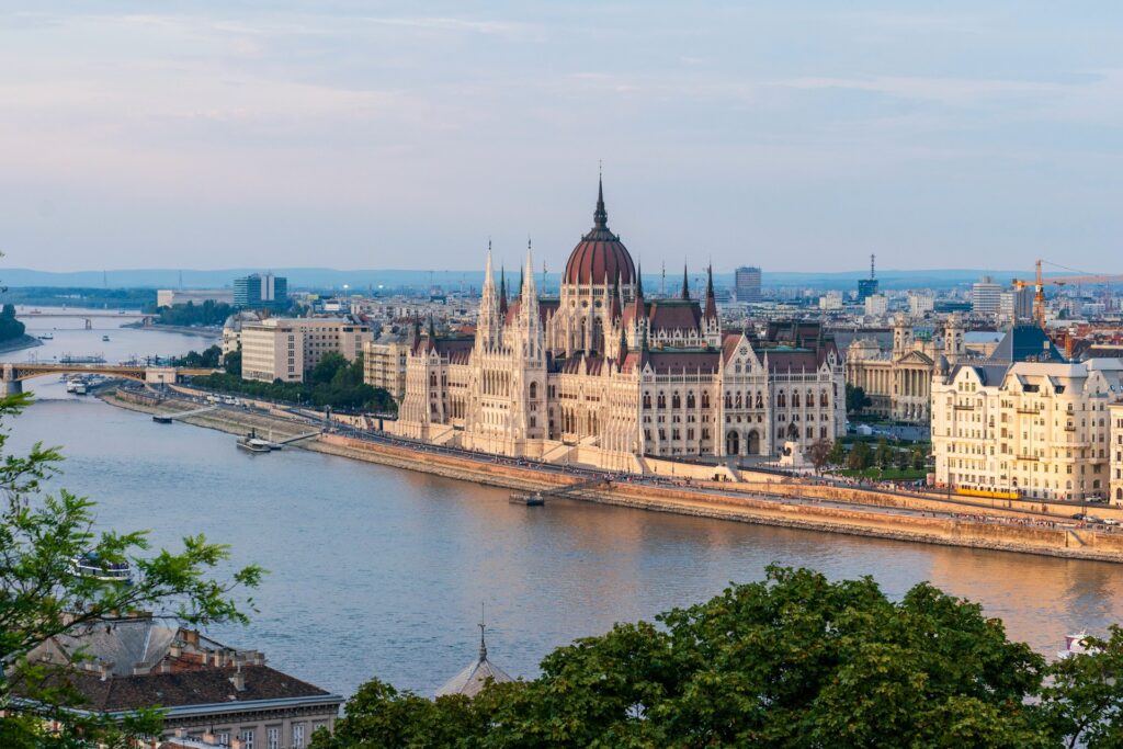 budapeste seguro de viagem belt