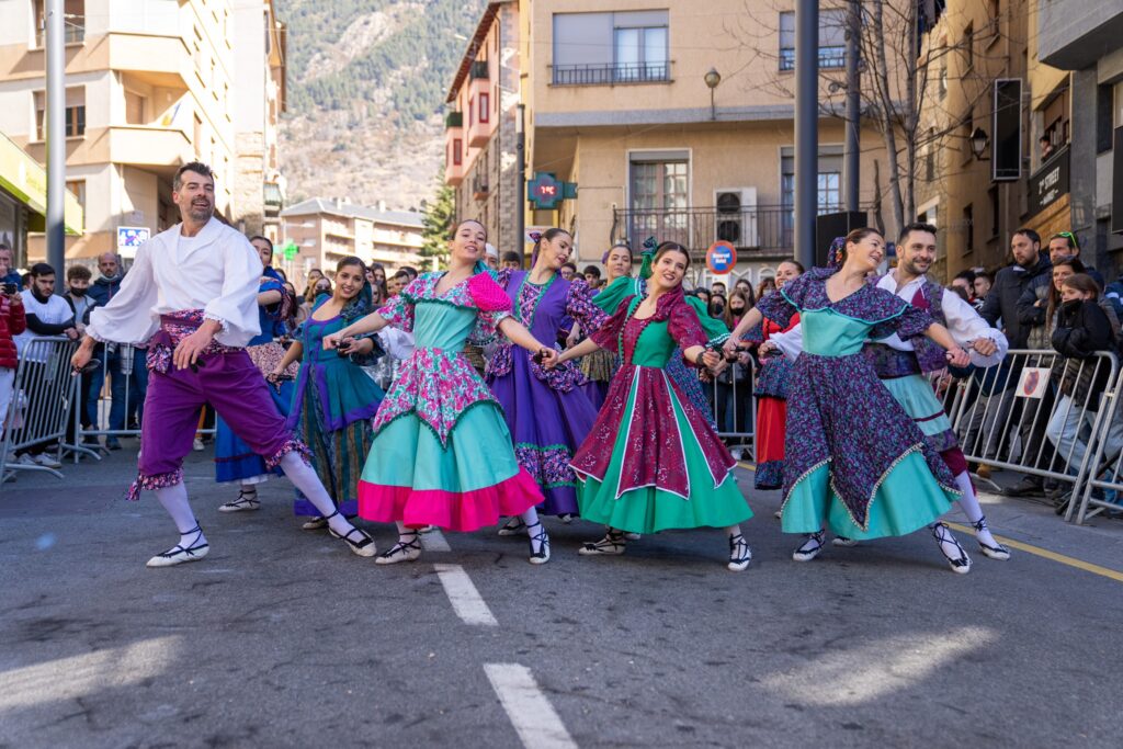 carnaval de andorra com a belt seguros